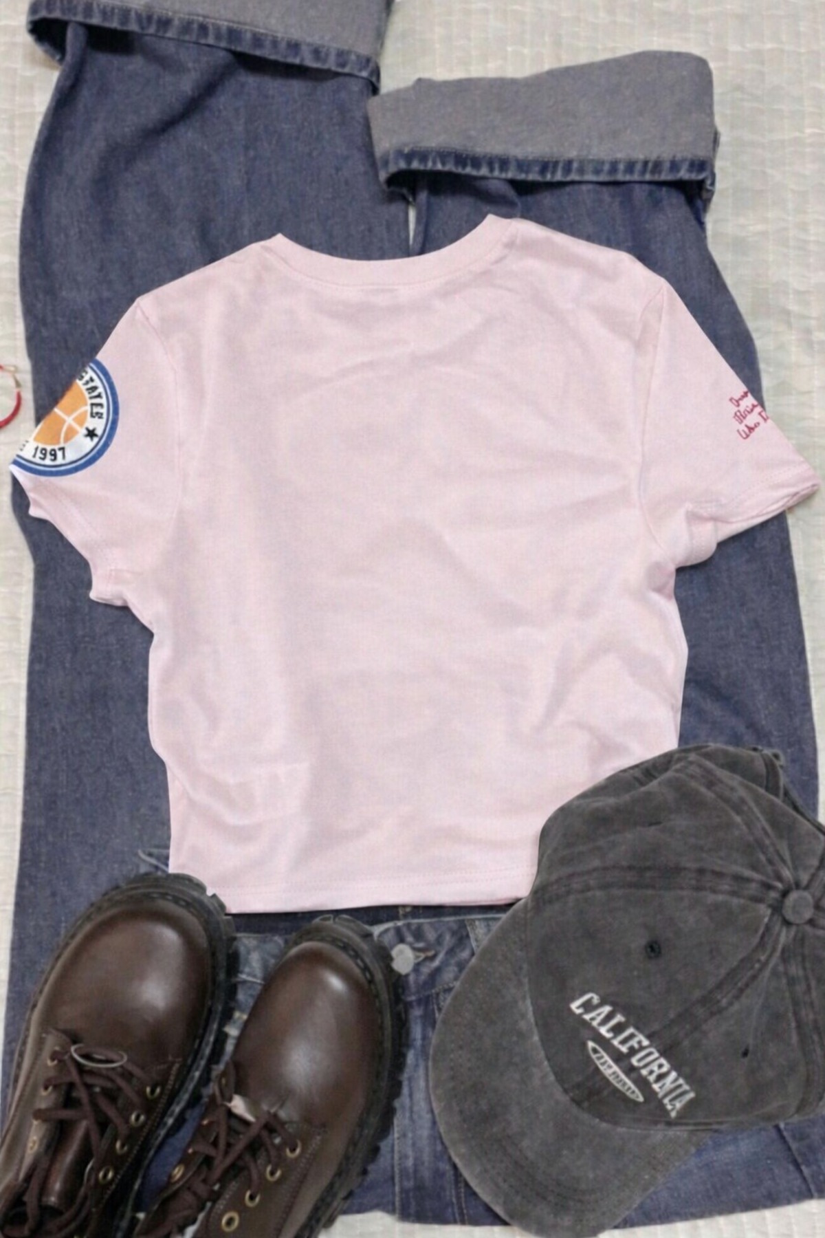 -Kadın Crop T-Shirt Modern Kesim Esnek Kumaş Şık ve Rahat - الصورة 2