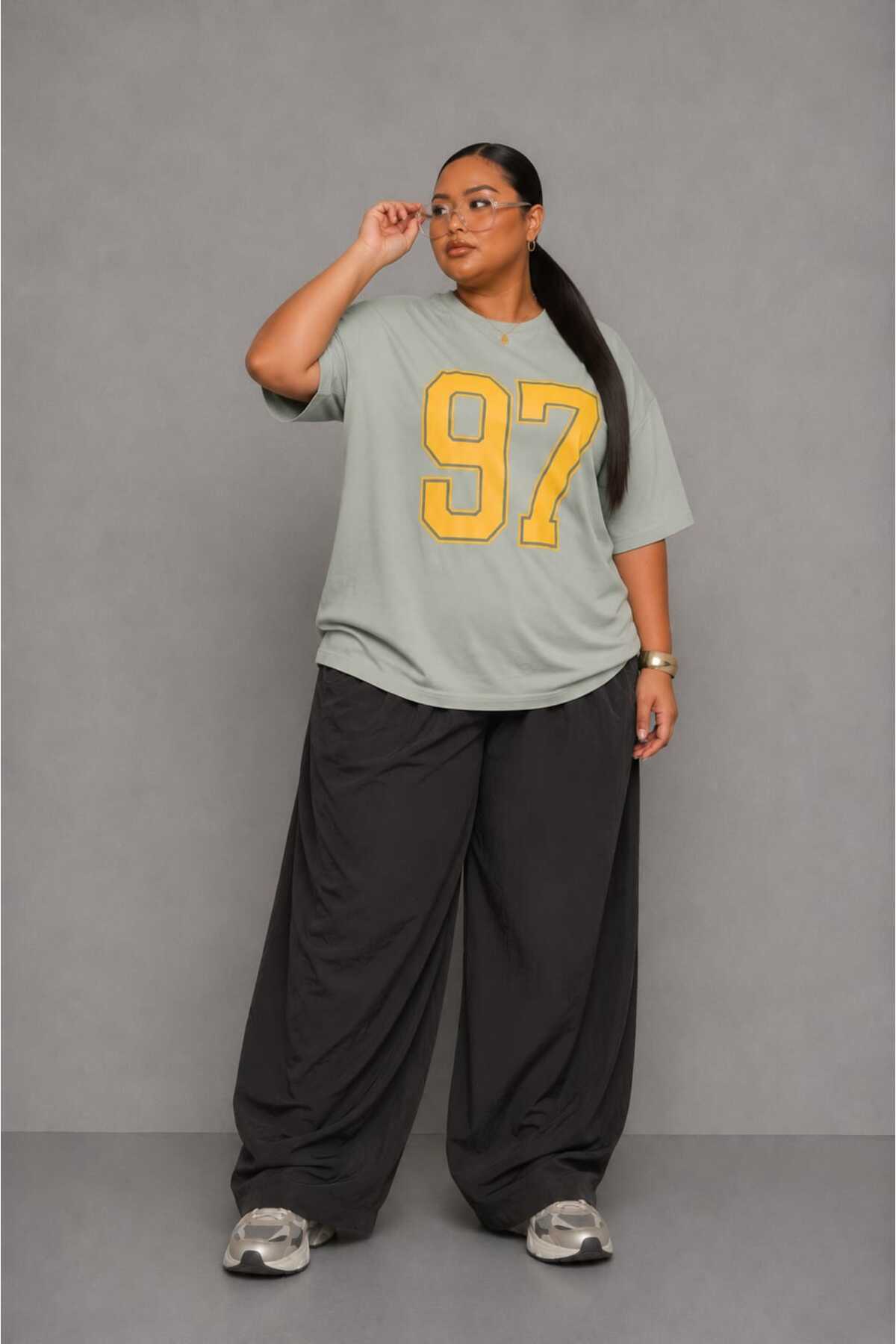 Büyük Beden Kadın Oversize 97 Baskılı Basic Tişört Bisiklet Yaka Kısa Kollu Rahat Günlük Salaş Tişört L XL 2XL 3XL 4XL 5XL 6XL 7XL 8XL 9XL - الصورة 2
