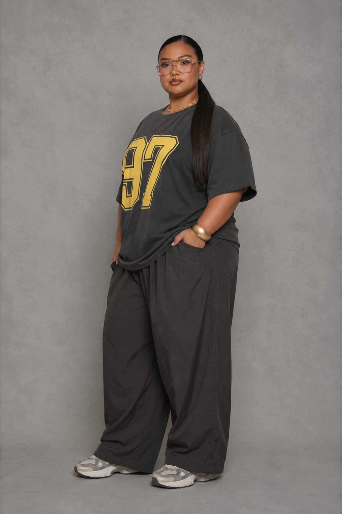 Büyük Beden Kadın Oversize 97 Baskılı Basic Tişört Bisiklet Yaka Kısa Kollu Rahat Günlük Salaş Tişört L XL 2XL 3XL 4XL 5XL 6XL 7XL 8XL 9XL - الصورة 2