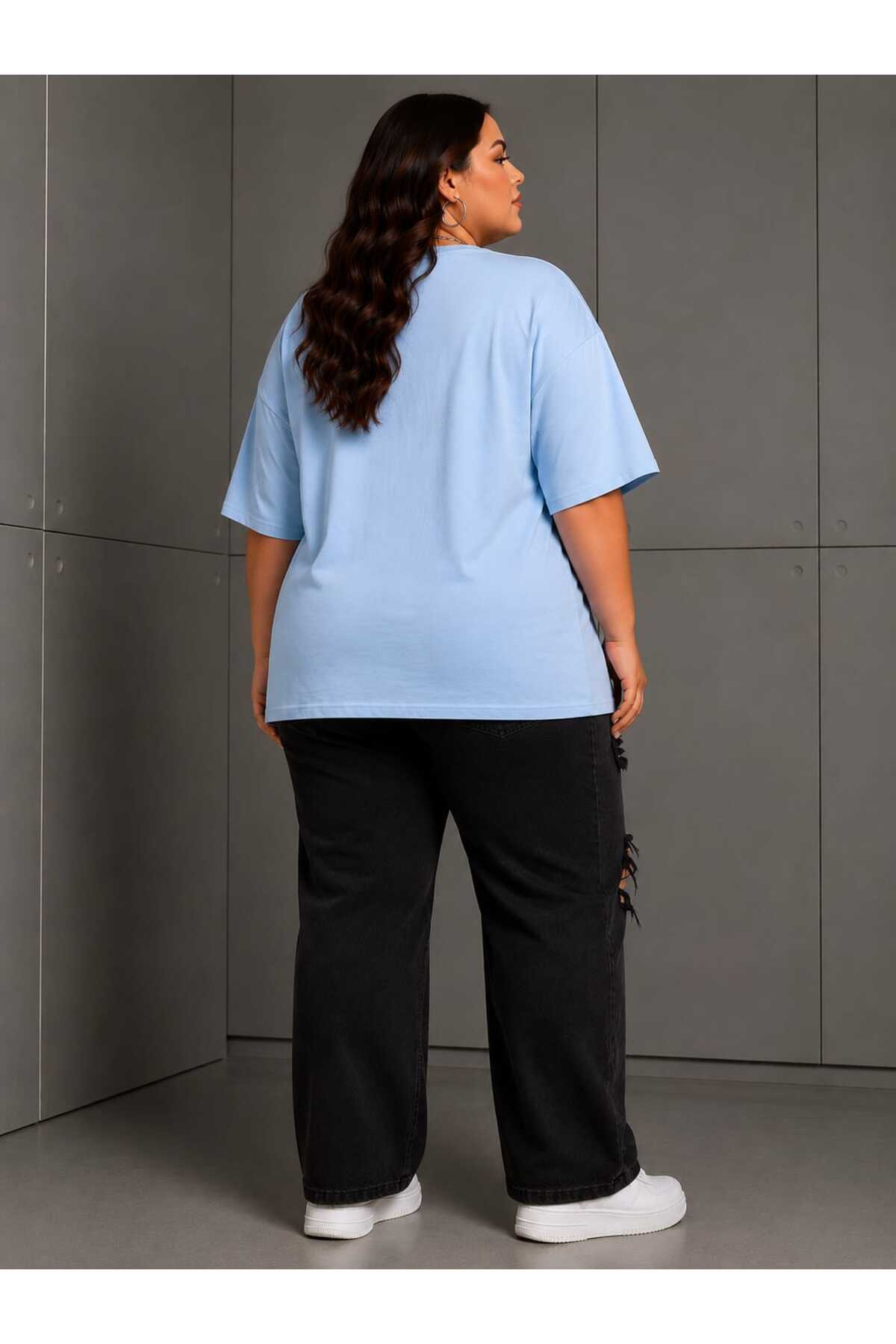 Büyük Beden Kadın Oversize Dağ Baskılı Basic Tişört Bisiklet Yaka Kısa Kollu Rahat Günlük Tişört Siyah - Açık Mavi L XL 2XL 3XL 4XL 5XL 6XL 7XL 8XL 9XL - الصورة 4